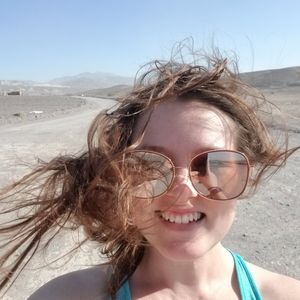 Meet your Posher, Jenn